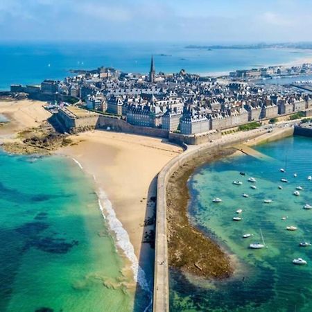 Le Plongeoir De Bon-Secours Lägenhet Saint-Malo Exteriör bild